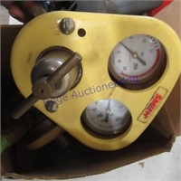 Smith equipment torch gauges