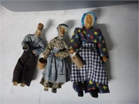 3 Primitive Hand Carved Wood Dolls 2 W/Buckets  7"