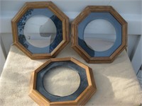 3 OCTAGON WOOD FRAMES (for 8" plates)