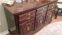 Sideboard