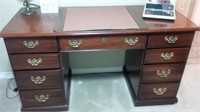 Small Office Desk