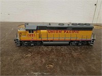 HO Scale Union Pacific Train Engine