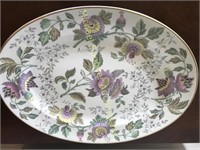 WEDGWOOD LUNCHEON SERVICE FOR APPROX 8 - "AVON"