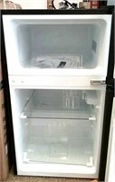 Midea Personal Size Refrigerator/Freezer