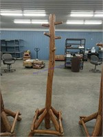 Amish made coat rack
Approx 74" high