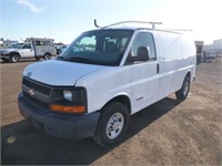 2005 Chevrolet Express 2500 Cargo Van
