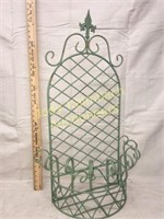 Vintage style French iron wall planter-verde