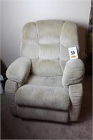La-Z-Boy Recliner Lounge Chair Tan 36" x 36" x 42"