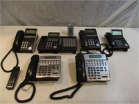 6 telephones dont 1  avec console de reception