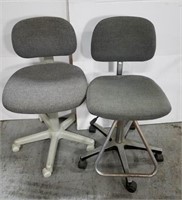 Swivel office chairs lot