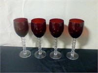 Set of 4 Red wine glasses