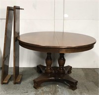 Rockingham dining table w/ two leaves