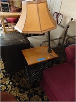 Perfect Little Side Table/Lamp