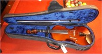 Lot #21 - Palitino ¾ size Violin in carry case