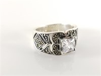 STERLING SILVER & MARCASITE RING