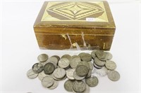GROUPING OF SILVER WAR NICKLES IN INLAID BOX
