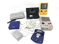 Nintendo gameboy lot for parts or repair. Most