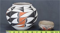 LOT OF 2 NAVAHO PUEBLO POTTERY BOWLS