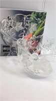 Mikasa crystal bowl Parisian ivy 8 3/4"