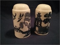 Johnson Brothers Blue Willow Salt & Pepper Shakers