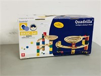 Quadrilla basic set, wood building toys