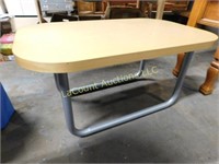laminate/metal coffee table, 24x40x20h