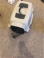 Pet carrier