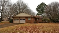 4 Bedroom, 3 Bath Brick and Siding Ranch Style