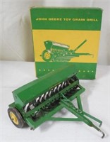 1/16 JD Green Lid Grain Drill w/ Box