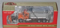 1/64 First Gear Mack Dump Truck w/ Snow Plow