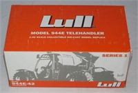 1/32 Lull Model 944E Telehandler