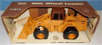 1/16 Case W30 Wheel Loader NIB