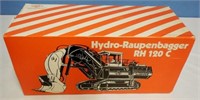 1/50 Hudro-Raupenbagger by Conrad RH 120 C