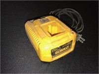 18 Volt Battery Charger