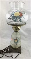 Vintage Gone With the Wind Type Lamp