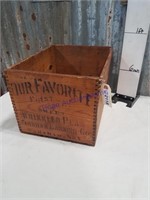 Our Favorite Sweet Wrinkled Peas wood box