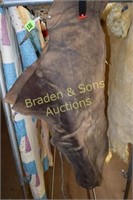 USED MEN'S LEATHER CHAPS