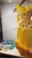 Princess dress-up kit Belle dress medium 7/8 Elsa