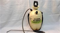 RL FloMaster No Pumping water sprayer with