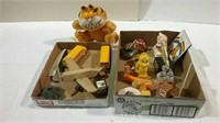 Miscellaneous toys and figurines