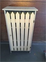 Picket fence cabinet
