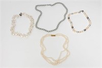 Pearl Necklaces, Group of 4 Woman's
