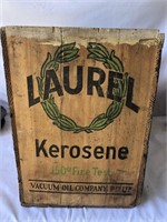 Laurel wooden box