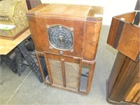 ZENITH RADIO