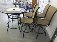 PATIO SET: TABLE, (4) CHAIRS - 40" DIAMTERS, 39"