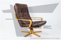 Bentwood lounge chair with leather upholstery