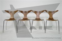 Set of 4 modern style chairs