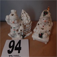 TWO PORCELAIN SNOWMAN CANDLE HOLDERS 6 IN