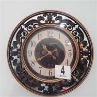 PINNER CLOCK COMPANY MIRRORED  WALL CLOCK ENGLAND