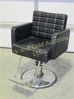 AGS Salon Styling Chair